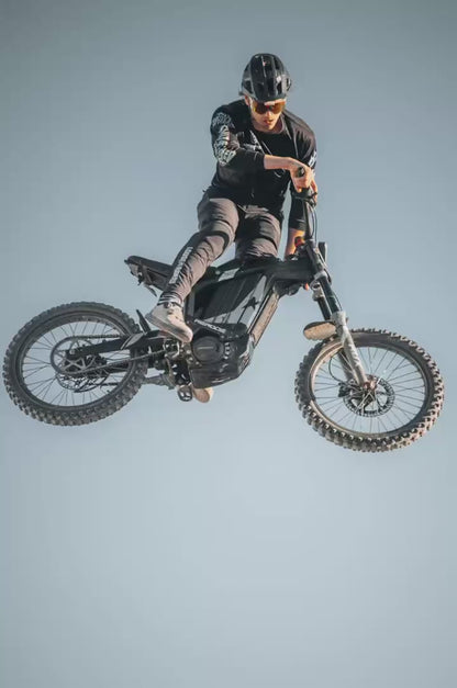 R1 Electric Dirt Bike - 4000W 72V, 55MPH, 75-Mile Range